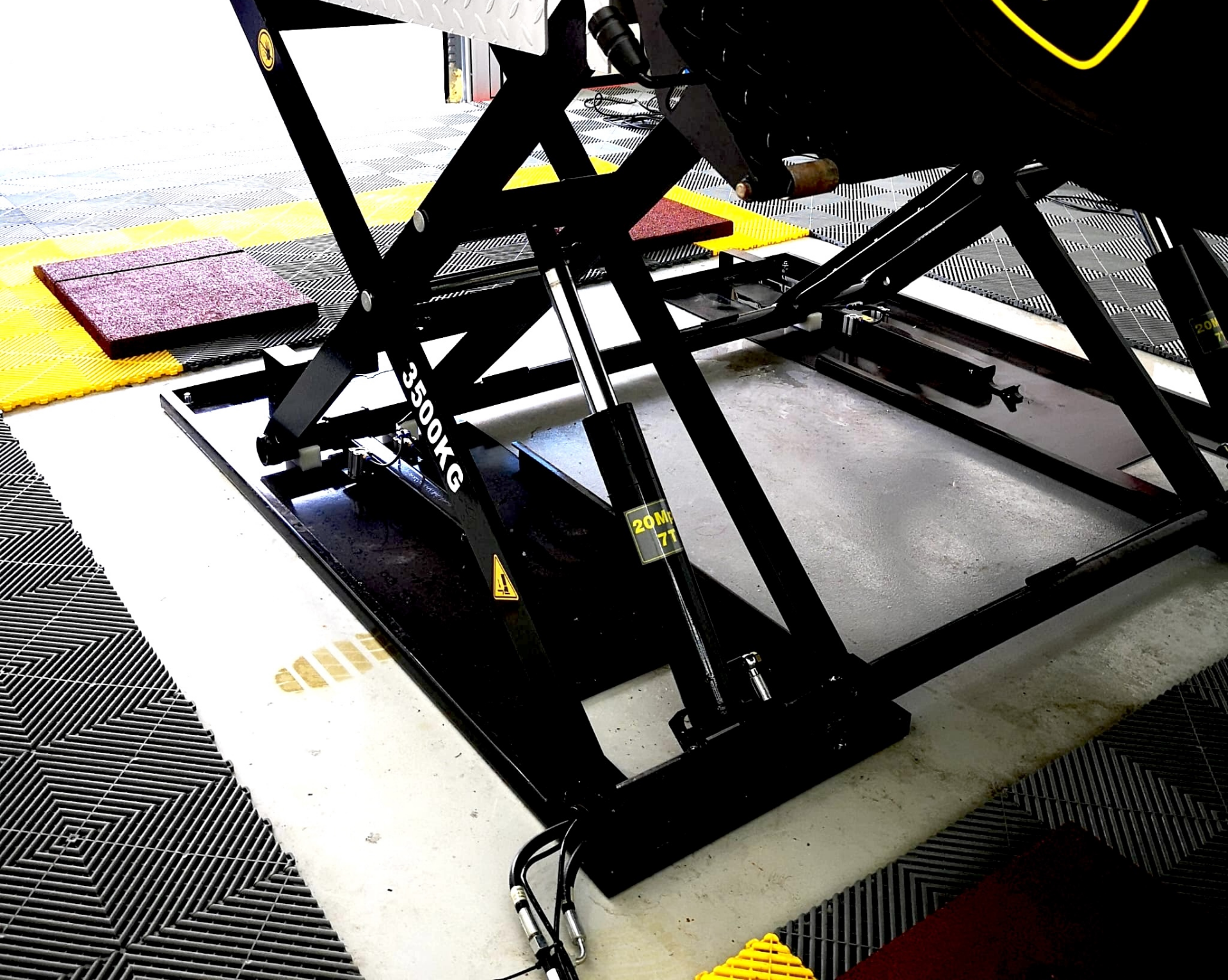 lift galery3